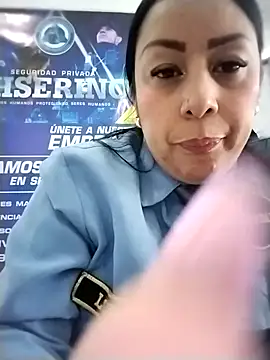 CRISTAL__11's cam snapshot