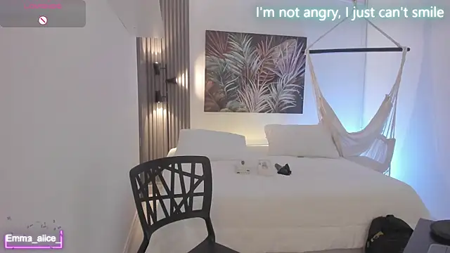 emma_alice_'s cam snapshot