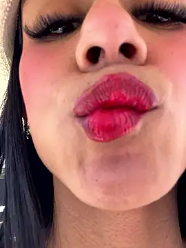 Juliana_Xander's cam snapshot