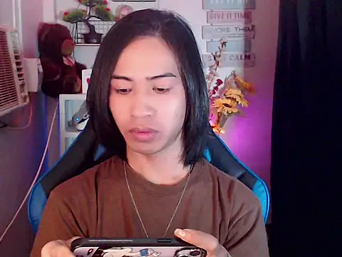 Miracle_TheBrat live sex cam