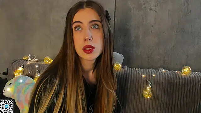 teasememore's cam snapshot