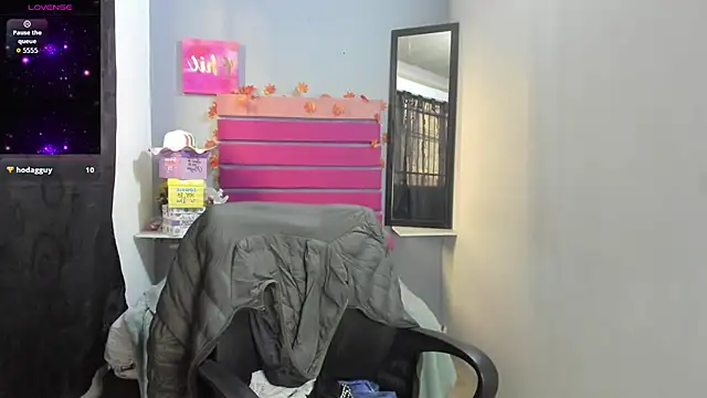 alma_azul's cam snapshot