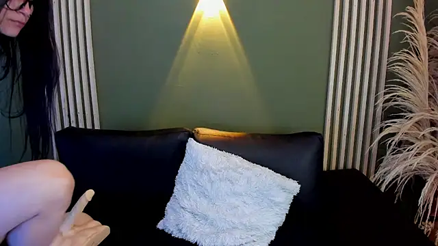 ChloeTurner_'s cam snapshot