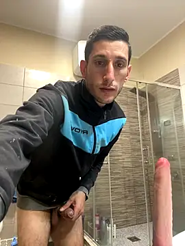 Gionnytav live sex cam