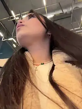 Chloe__Moon live sex cam