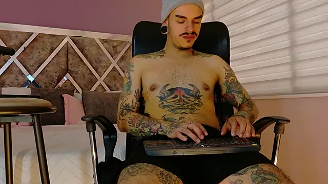 kaletattoo live sex cam