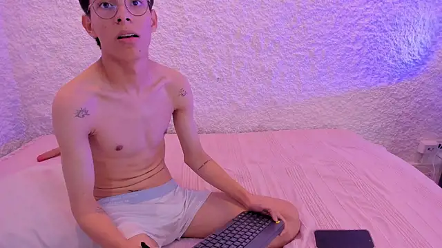 alexandersawyer's cam snapshot