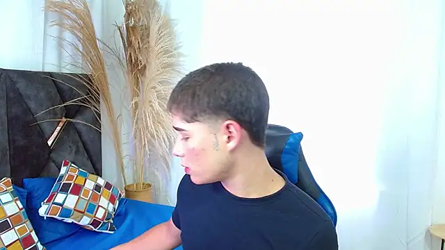 Mattass18's cam snapshot