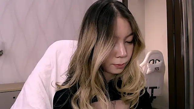 Babby_Rabbit's cam snapshot