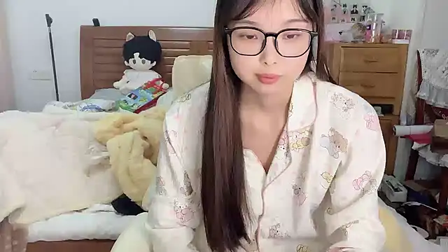 Akong11's cam snapshot