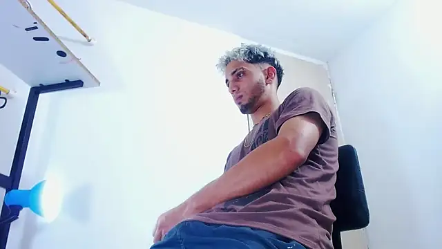 Gregory_hard live sex cam