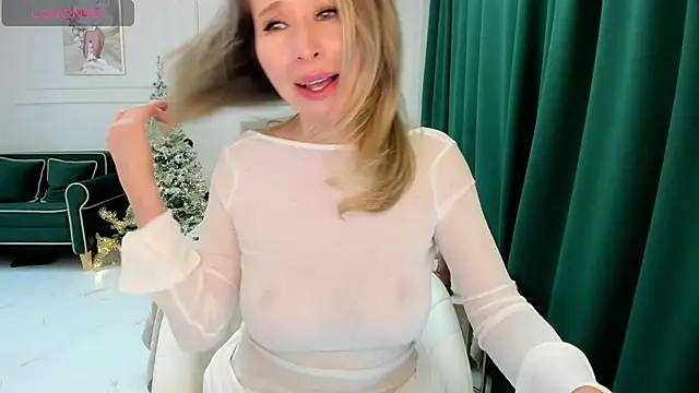 Jolie_Ozolla's cam snapshot