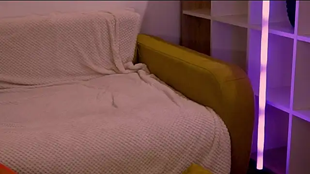 RaileReed's cam snapshot