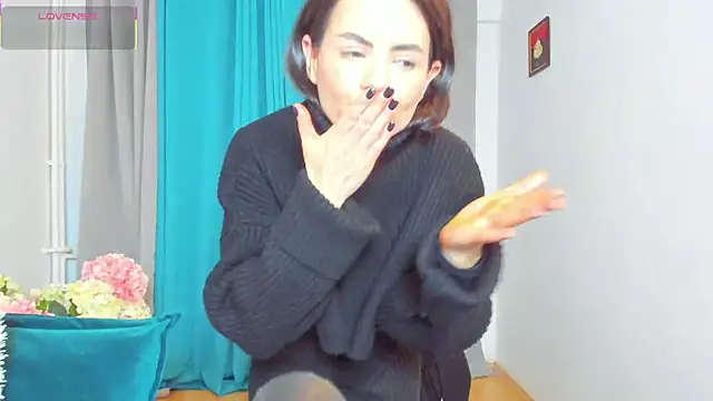 SinfulBella's cam snapshot