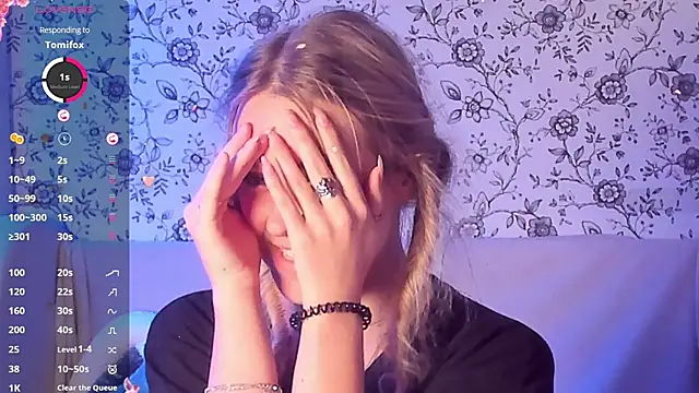 AngelAnty's cam snapshot