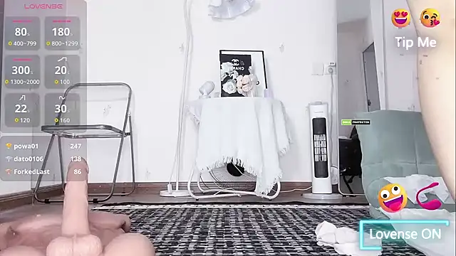 momo-5952's cam snapshot