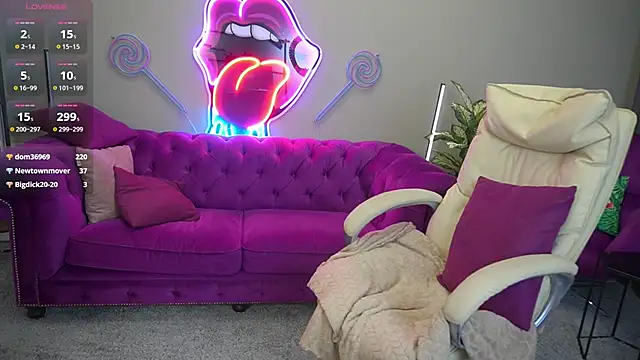 BellaLaPetit's cam snapshot