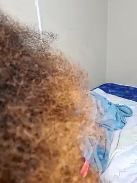 Karishma99_'s web cam