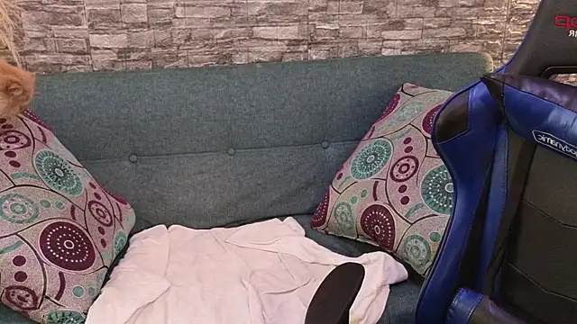 emilyvonvg's cam snapshot