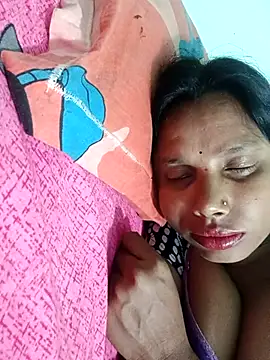 indianpakhi's cam snapshot