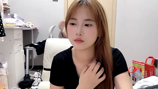 Ann-cookie's cam snapshot