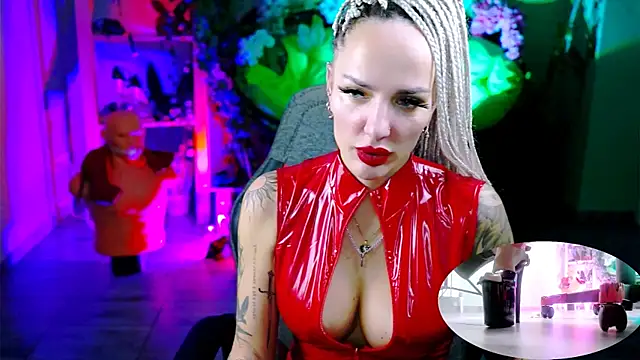 MonicaMaxwel's cam snapshot