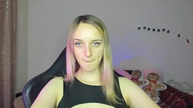 RouseReed's cam snapshot