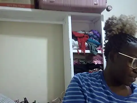 Sexy-suzy's cam snapshot