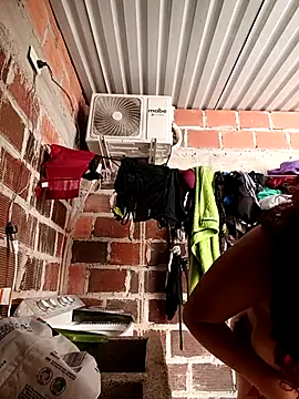 Mommy-Hot's cam snapshot