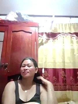 merr_ann123's cam snapshot