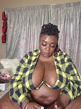 ThickianaRider's cam snapshot