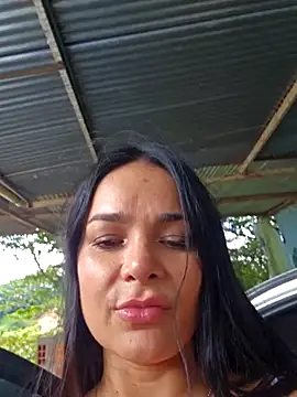 CataleyaRusso's cam snapshot