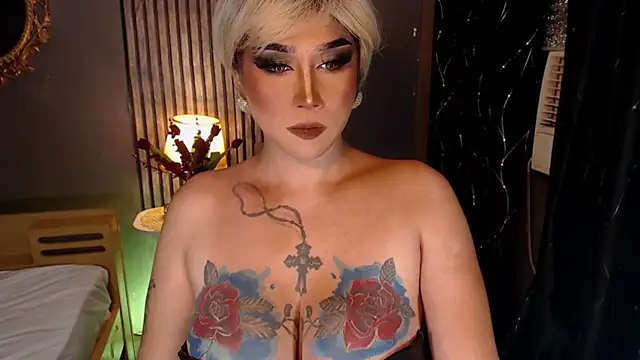 AthenagoddessofCum live sex cam