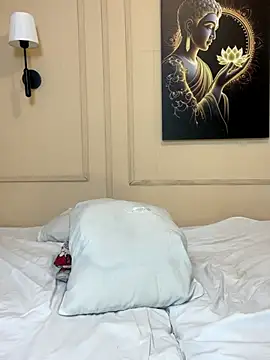 Ambersfoxx live sex cam