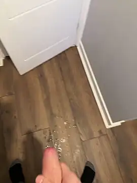 ScottishSafa's cam snapshot