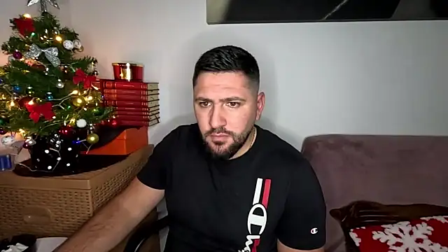 Gold_Alpha_Boy's cam snapshot