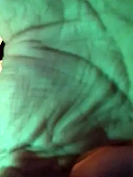 Cloudy_Binhandsome's cam snapshot