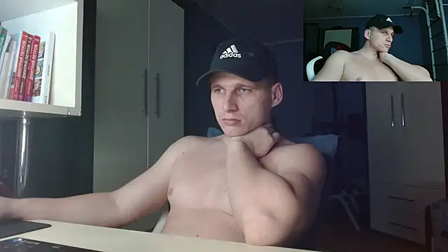 Poliglotjoe1's cam snapshot