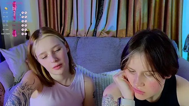 Girls_Fingers's cam snapshot