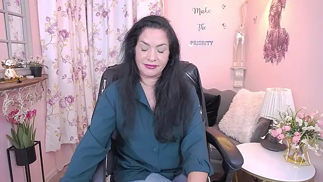 MyLovOne's cam snapshot