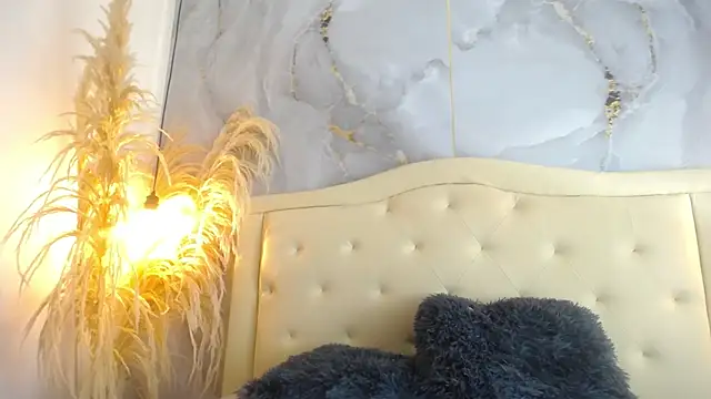 Samy_moore14's cam snapshot