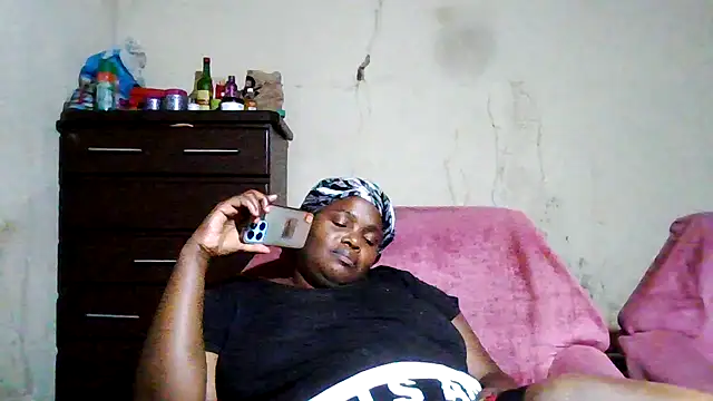 sexybigboobz's cam snapshot