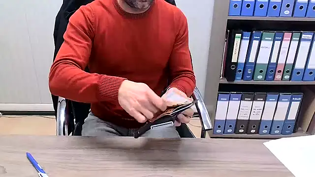 Evasionee live sex cam