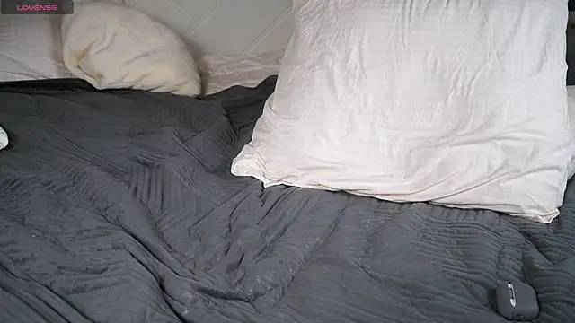 KaeliaScorch live sex cam