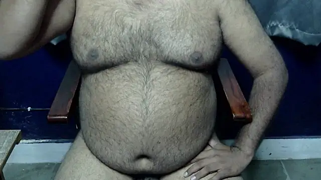 hairysubcub_70's cam snapshot