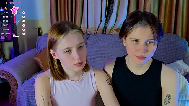 Girls_Fingers live sex cam