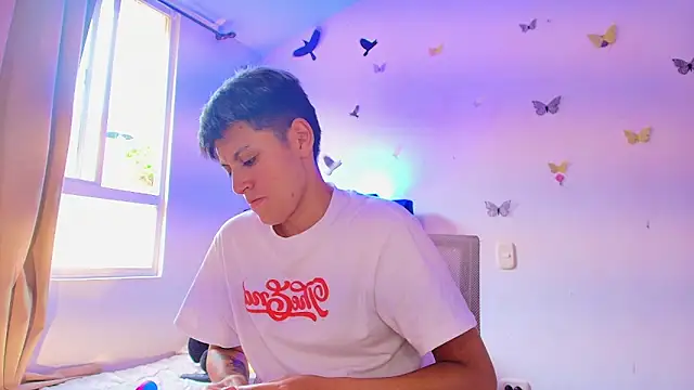 spicyferny live sex cam