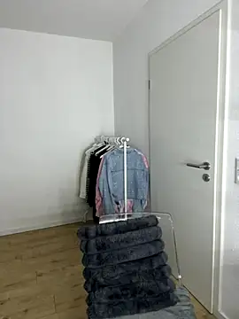 kimkatyrides's cam snapshot