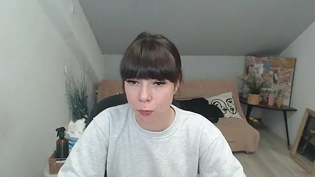 MayaWill's cam snapshot