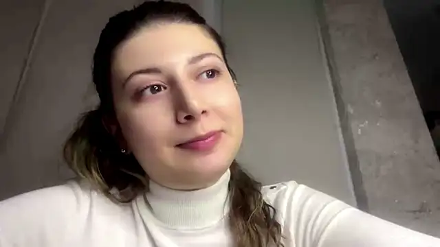 lunary_dr's cam snapshot